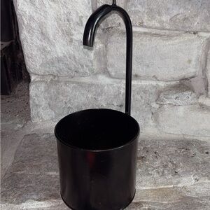 Sleek Black Bathroom Accessory
